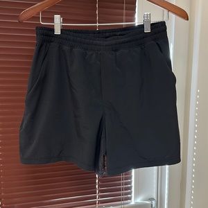 Lululemon Pacebreaker 5” with Liner M